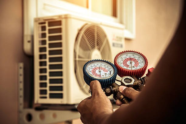 Professional Emergency Hvac technician working in Ludlow Falls, OH